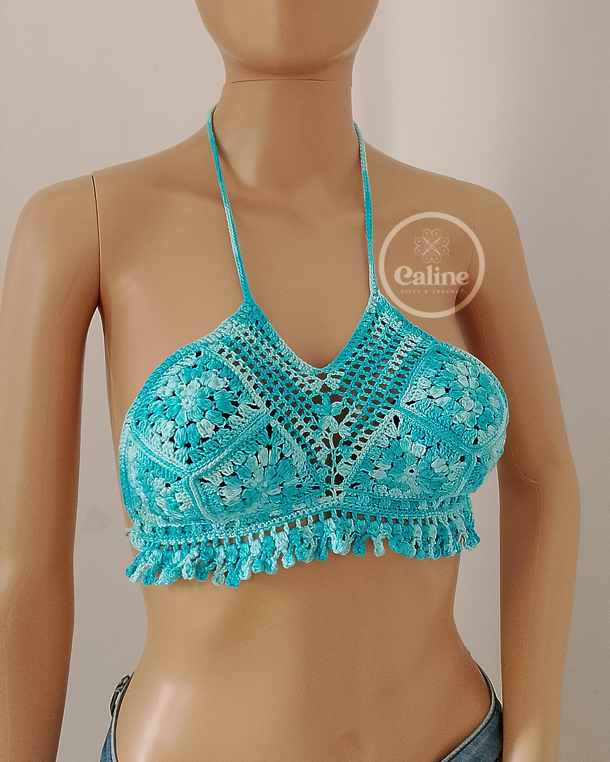 SnazzyNimble Ocean Fleur Crochet Crop Top